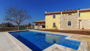 Istrian villa Orbanići with private pool for up to 12 persons